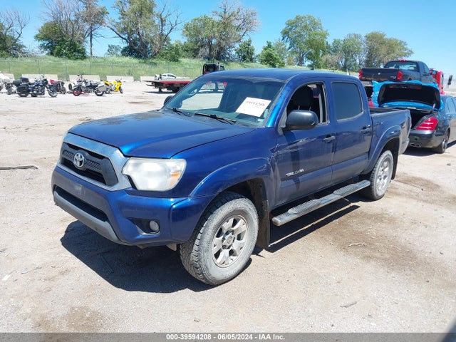 Toyota Tacoma Base V6 2014 3TMLU4EN2EM142240 Image 2