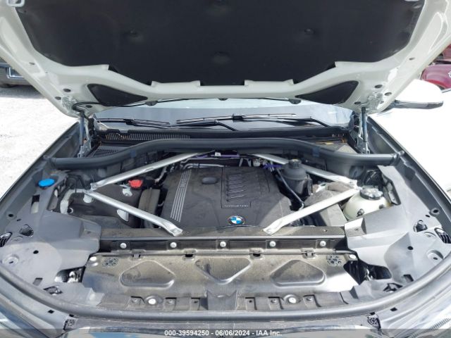 5UXCW2C05N9J45698 BMW X7 Xdrive40i