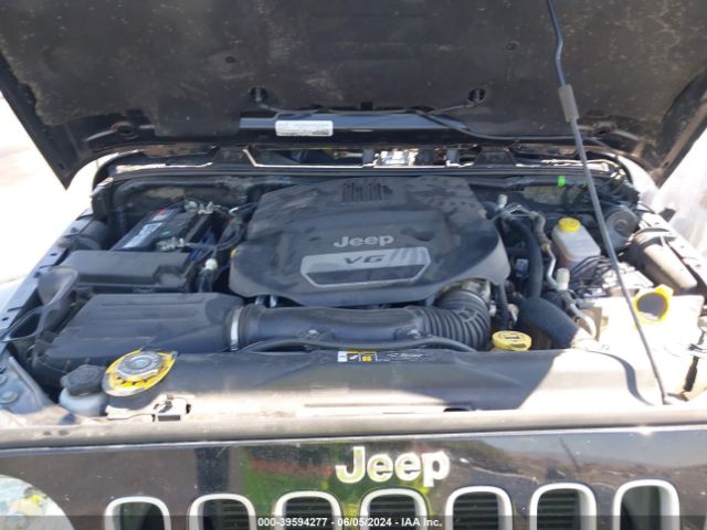 1C4BJWEG1JL903126 Jeep Wrangler Jk Unlimited Sahara
