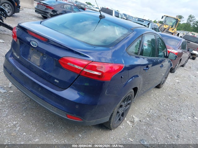 Ford FOCUS SE 2016 1FADP3F22GL330082 Image 4
