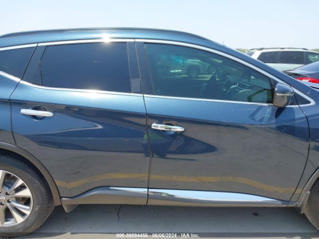 5N1AZ2MG1HN135852 Nissan MURANO SV