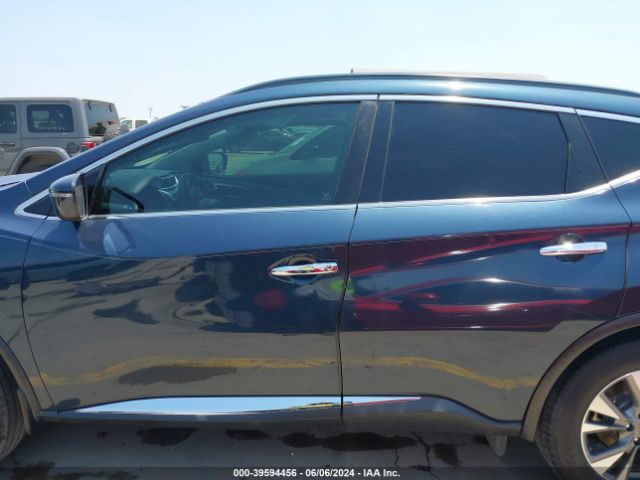 5N1AZ2MG1HN135852 Nissan MURANO SV