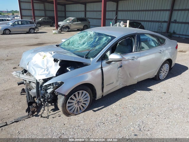 Ford Fusion Hybrid S 2015 3FA6P0UU2FR106399 Image 2