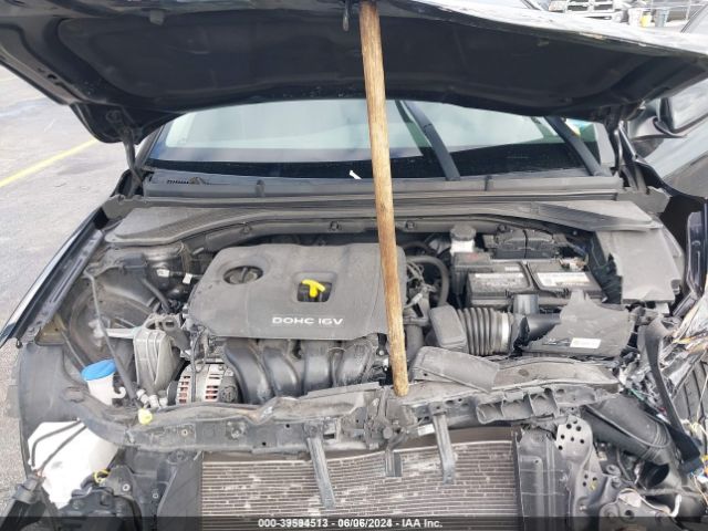 5NPD84LF3JH345349 Hyundai ELANTRA SEL