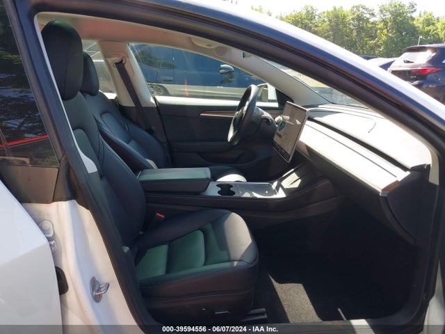 2022 TESLA MODEL 3 5YJ3E1EAXNF344756 Photo 4