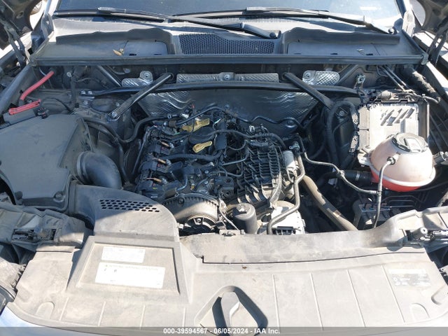 WA1BNAFY9J2093145 Audi Q5 2.0t Premium/2.0t Tech Premium