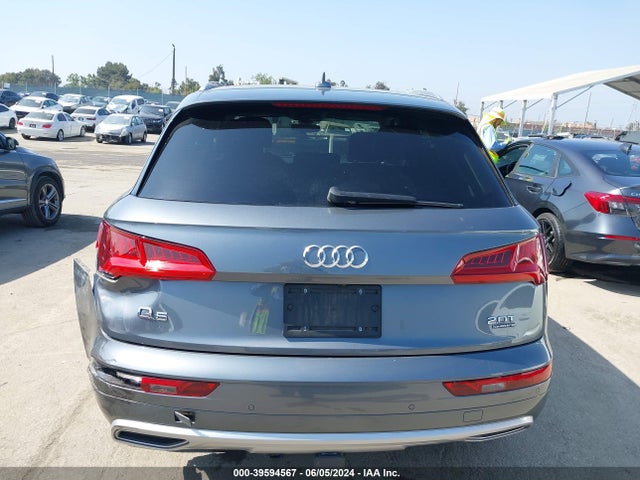 WA1BNAFY9J2093145 Audi Q5 2.0t Premium/2.0t Tech Premium