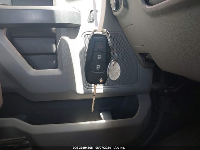 Ford F-250 Xl 2017 1FTBF2B61HEE73800 Image 11