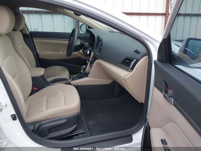 Aukcja sprzedaży 2018 Hyundai Elantra Sel, vin: 5NPD84LF0JH398901, numer aukcji: 39594601