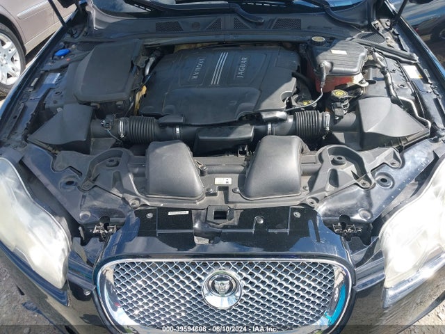 2010 JAGUAR XF SAJWA0GB1ALR76546 Photo 9