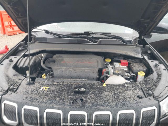 3C4NJCBB4NT138752 Jeep Compass Latitude Fwd