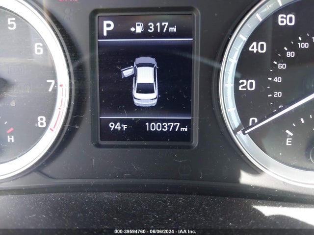 Hyundai SONATA SE 2018 5NPE24AF8JH709600 Image 16