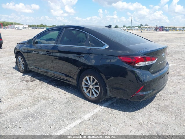 Hyundai SONATA SE 2018 5NPE24AF8JH709600 Image 3