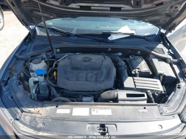 1VWAA7A33JC022798 Volkswagen Passat 2.0t R-line/2.0t S