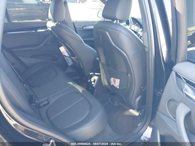 2018 BMW X1 WBXHT3C35J5L24828 Photo 7