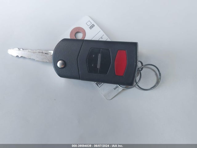 JM3TB3CV2E0434595 Mazda cav californoia