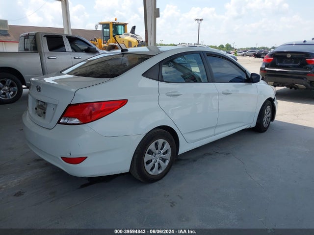 Hyundai ACCENT SE 2016 KMHCT4AE2GU021260 Image 4