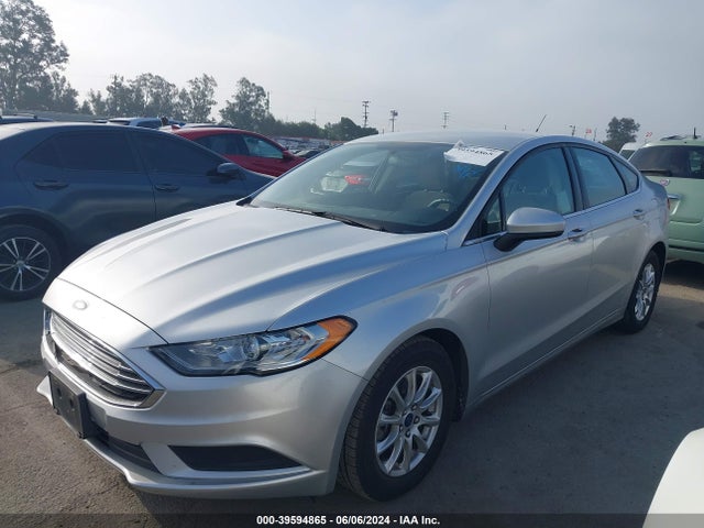 Ford FUSION S 2017 3FA6P0G76HR171149 Image 2