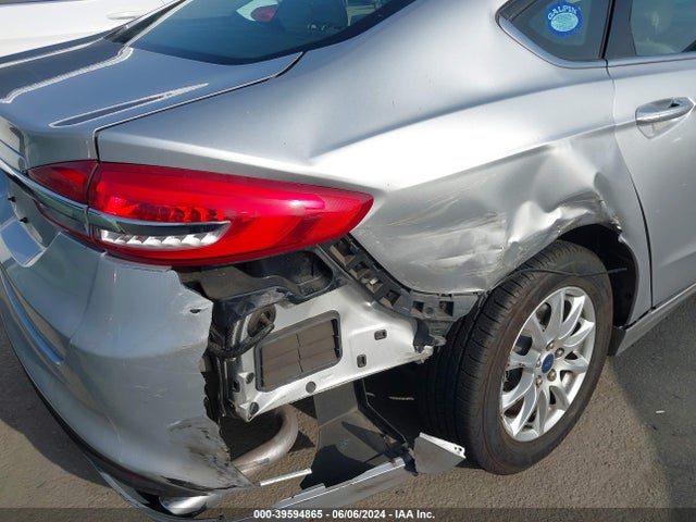 Ford FUSION S 2017 3FA6P0G76HR171149 Image 6