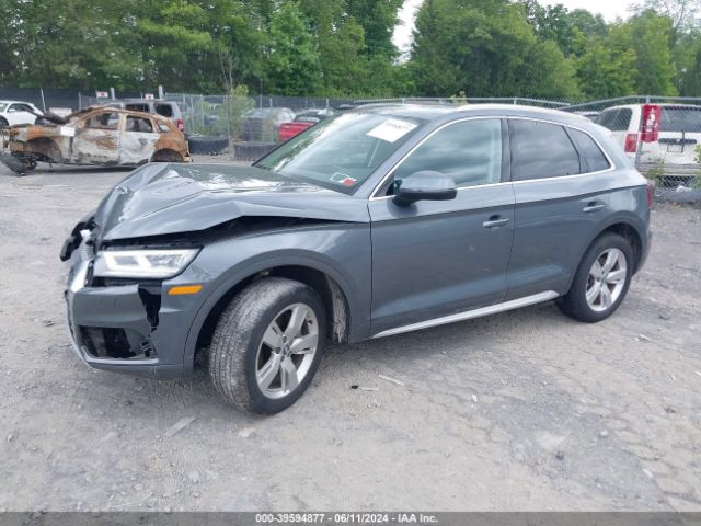 WA1BNAFY5J2149663 Audi Q5 2.0t Premium/2.0t Tech Premium