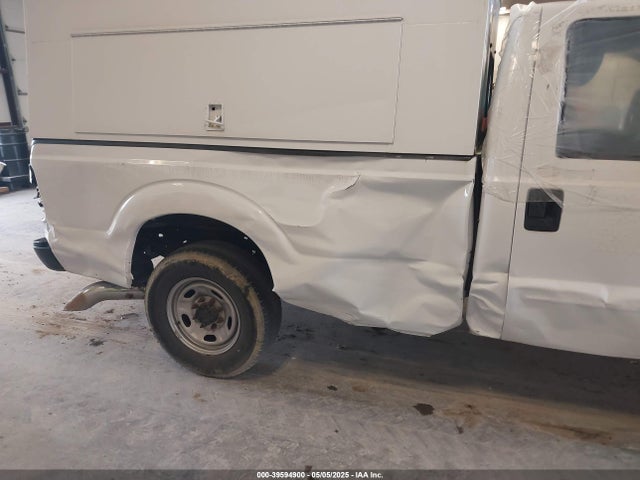 Ford F-250 Xl 2016 1FTBF2A65GEC54175 Image 12