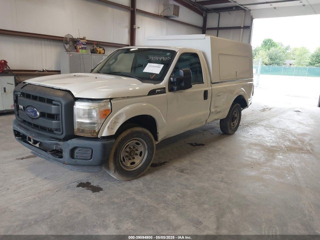 Ford F-250 Xl 2016 1FTBF2A65GEC54175 Image 2