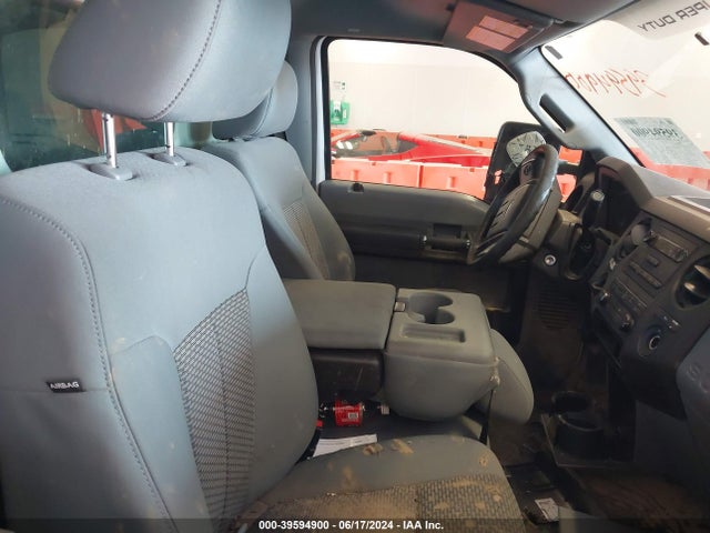Ford F-250 Xl 2016 1FTBF2A65GEC54175 Image 5