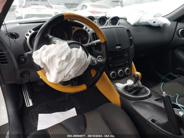 JN1AZ4EH1KM421742 Nissan 370Z