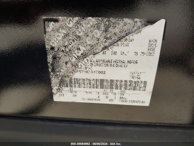 Ford Explorer Limited 2017 1FM5K8F87HGA17002 Image 9
