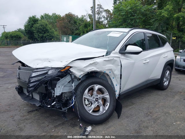 Hyundai TUCSON SEL 2024 5NMJBCDE1RH399908 Image 2