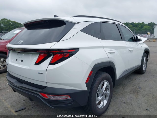 Hyundai TUCSON SEL 2024 5NMJBCDE1RH399908 Image 4