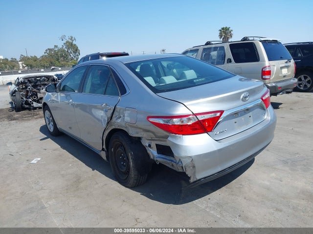 Toyota CAMRY LE 2015 4T1BF1FK8FU116047 Image 3