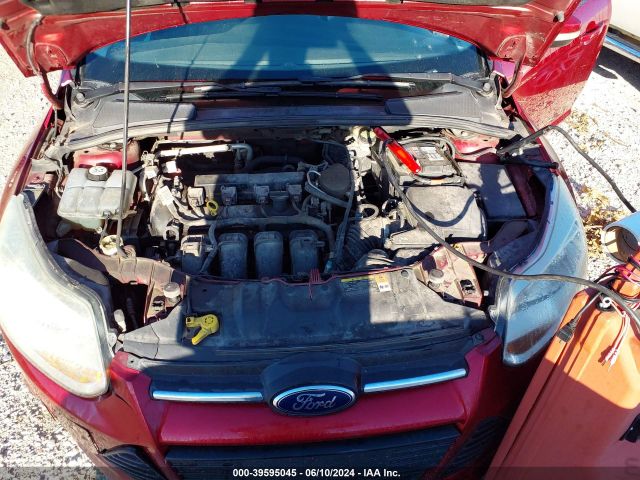 1FADP3F25EL138233 Ford FOCUS SE