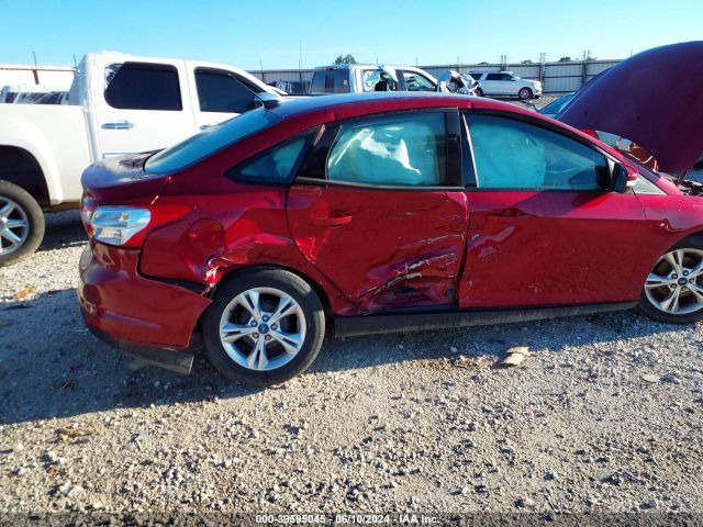 1FADP3F25EL138233 Ford FOCUS SE