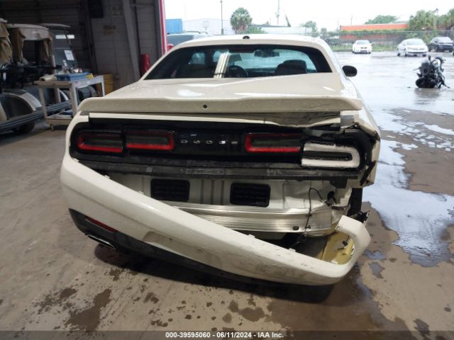 2C3CDZJG8NH247016 Dodge Challenger Gt