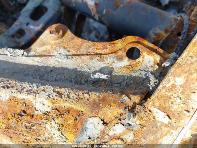 1GCUYEET4MZ350520 Chevrolet Silverado 1500 4wd  Short Bed Rst