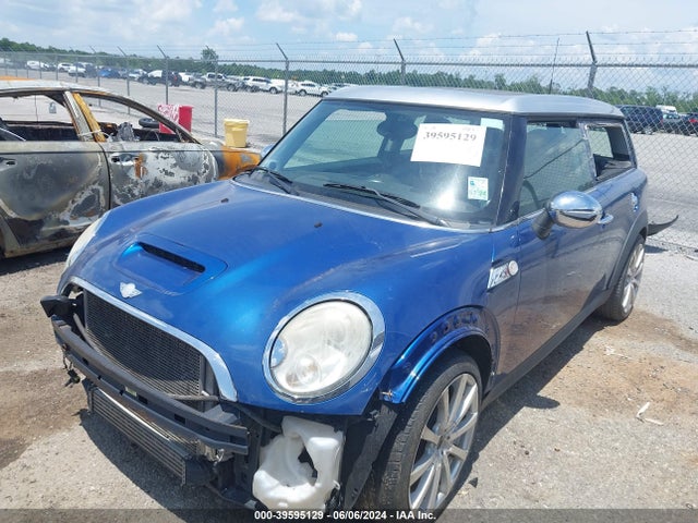 2008 MINI COOPER S CLUBMAN WMWMM33568TP70337 Photo 1