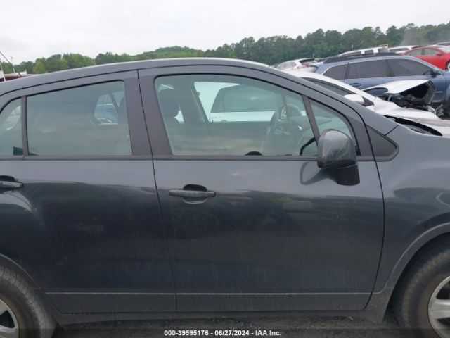 3GNCJKSB7LL216351 Chevrolet Trax Fwd Ls