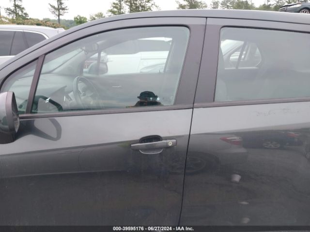 3GNCJKSB7LL216351 Chevrolet Trax Fwd Ls