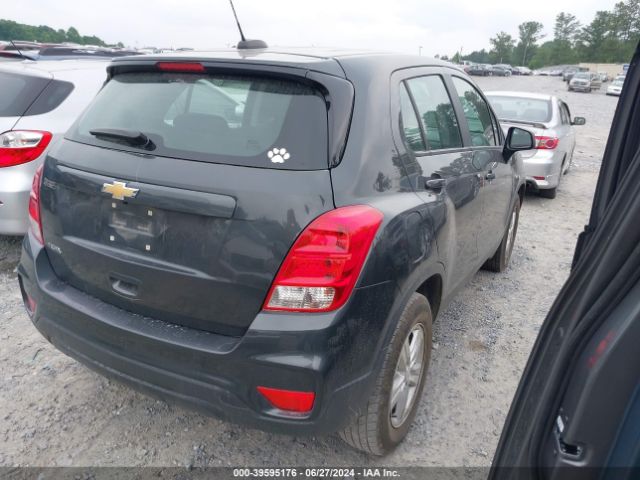 3GNCJKSB7LL216351 Chevrolet Trax Fwd Ls