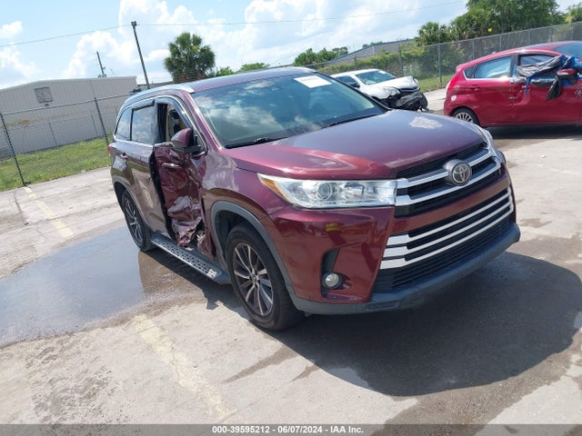 Toyota Highlander Xle 2017 5TDKZRFH4HS220380 zdjęcie główne
