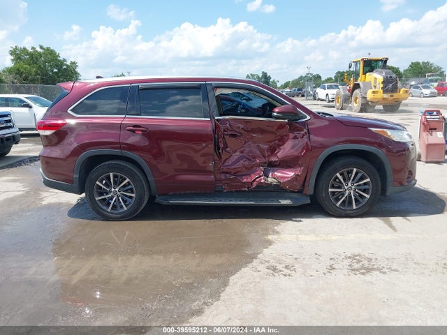 Toyota Highlander Xle 2017 5TDKZRFH4HS220380 Image 13