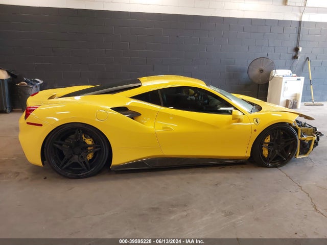 Продажа на аукционе авто 2017 Ferrari 488 Gtb, vin: ZFF79ALA1H0224115, номер лота: 39595228