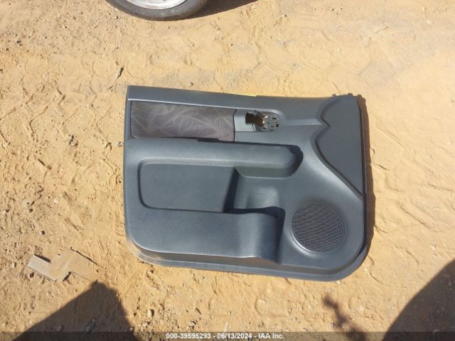 JTLZE4FE4EJ063613 Scion XB