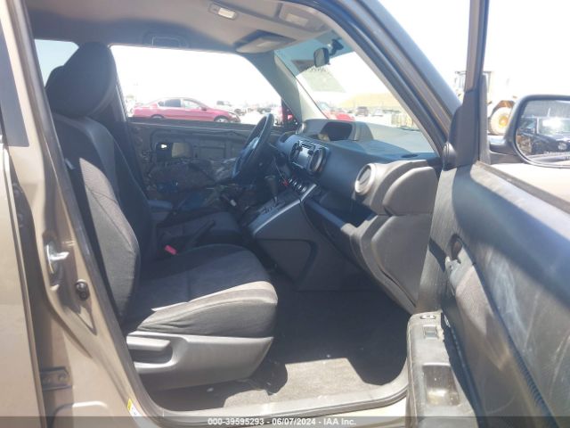 JTLZE4FE4EJ063613 Scion XB