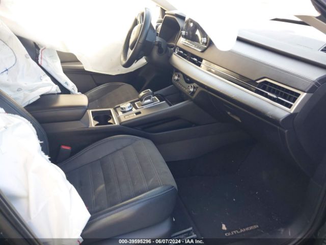 JA4J3UA84NZ038853 Mitsubishi Outlander Se 2.5 2wd