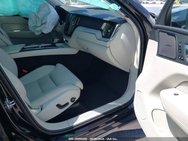 YV4102DL4M1809826 Volvo Xc60 T5 Inscription