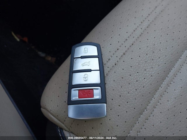 Продаж на аукціоні авто 2013 Volkswagen Cc 2.0t Sport, vin: WVWBP7AN4DE503904, номер лоту: 39595477