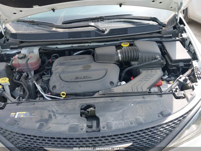 2C4RC1CGXPR535267 Chrysler Voyager Lx
