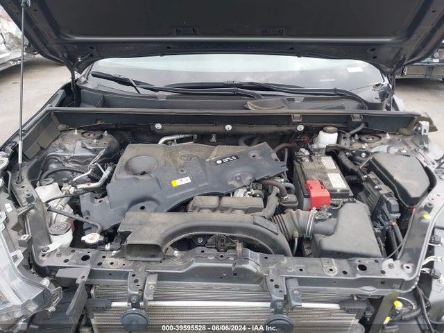 Toyota RAV4 LE 2020 2T3F1RFV6LW114180 Image 10